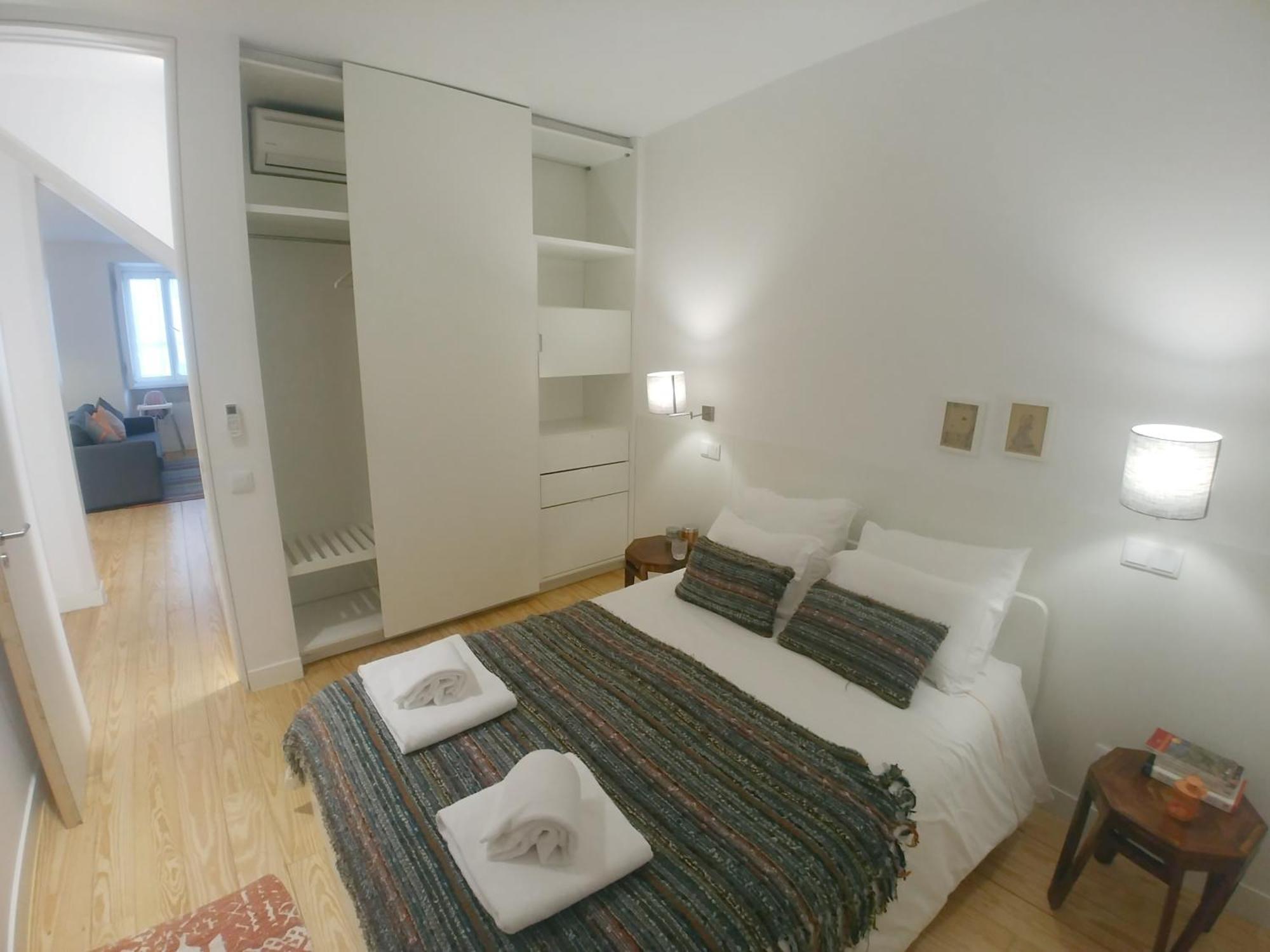Be Local - 2 Bedrooms In Front Of The Fado Museum In Alfama * Lisbon
