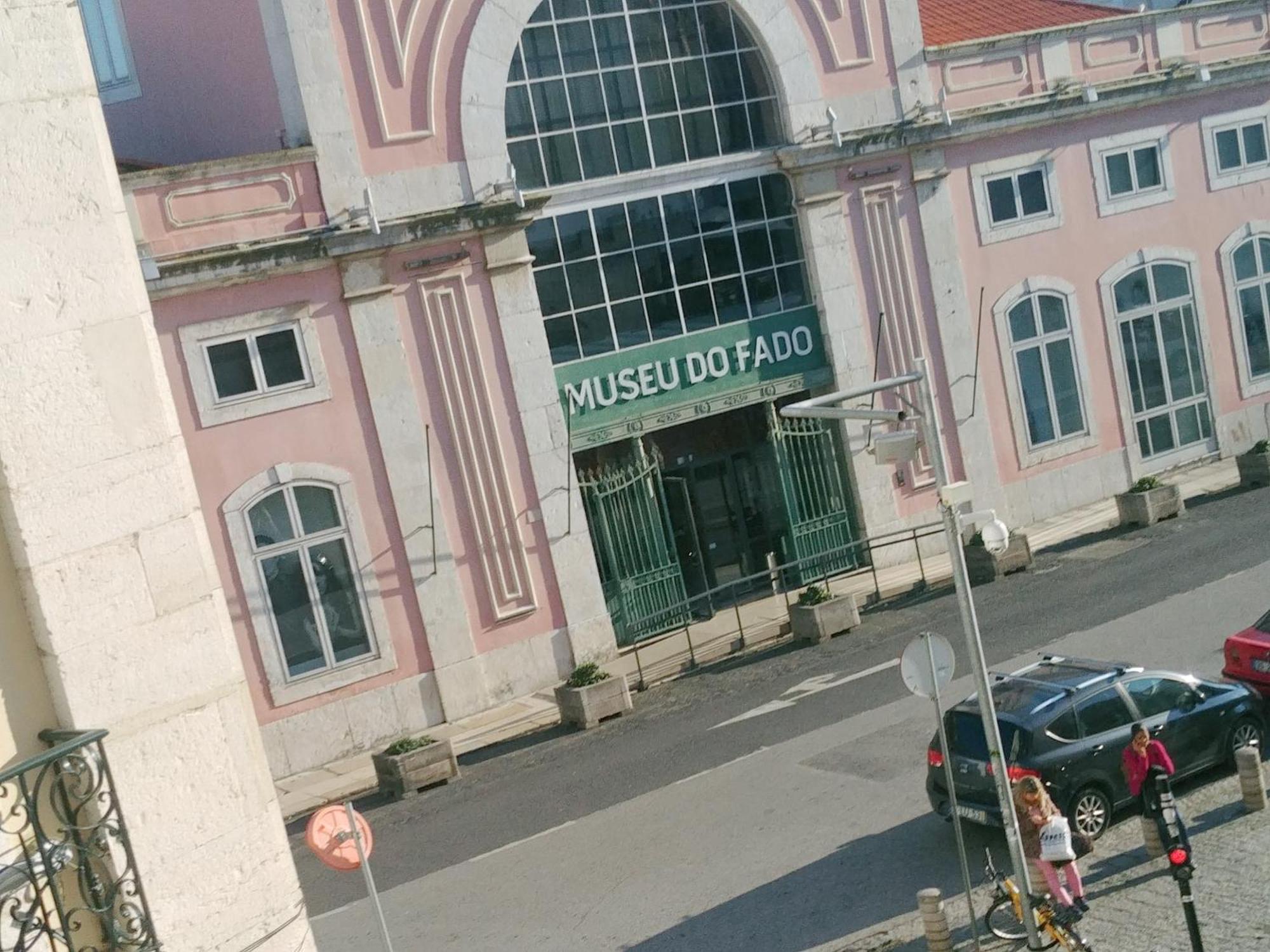 Be Local - 2 Bedrooms In Front Of The Fado Museum In Alfama Lisbon